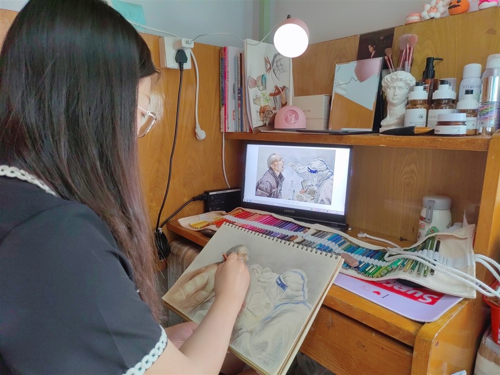 22朱婭迪.jpg 22朱婭迪.jpg