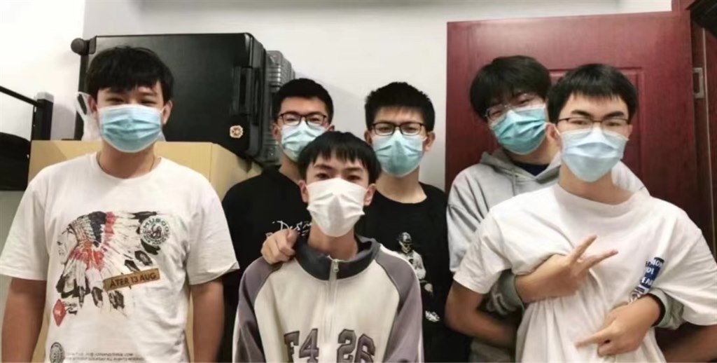 合照2.jpg 合照2.jpg