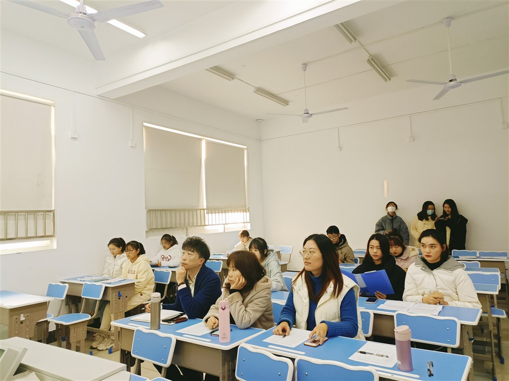 社團(tuán)活動(dòng)二.jpg 社團(tuán)活動(dòng)二.jpg