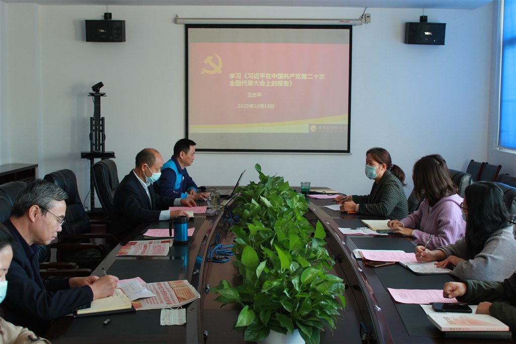 2學(xué)習(xí)報告.JPG 2學(xué)習(xí)報告.JPG