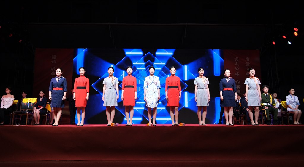 08禮儀秀.jpg 08禮儀秀.jpg