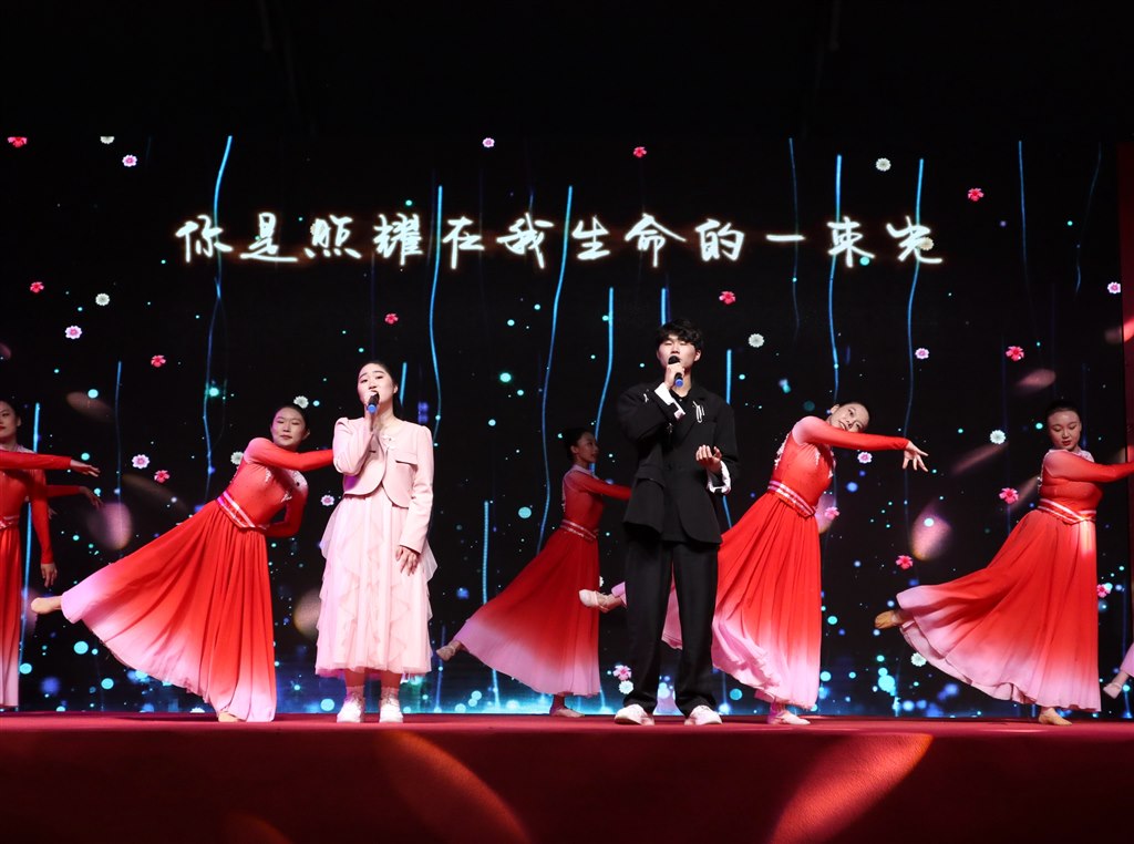 05機電歌舞.jpg 05機電歌舞.jpg