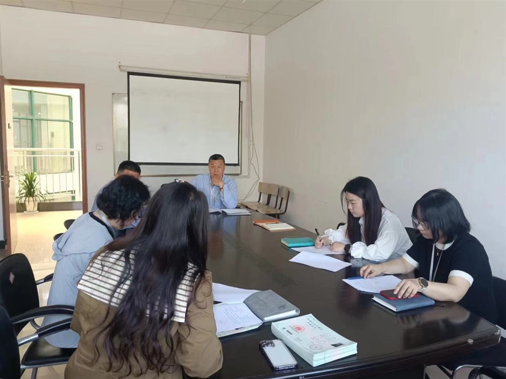 工作部署會(huì).jpg 工作部署會(huì).jpg