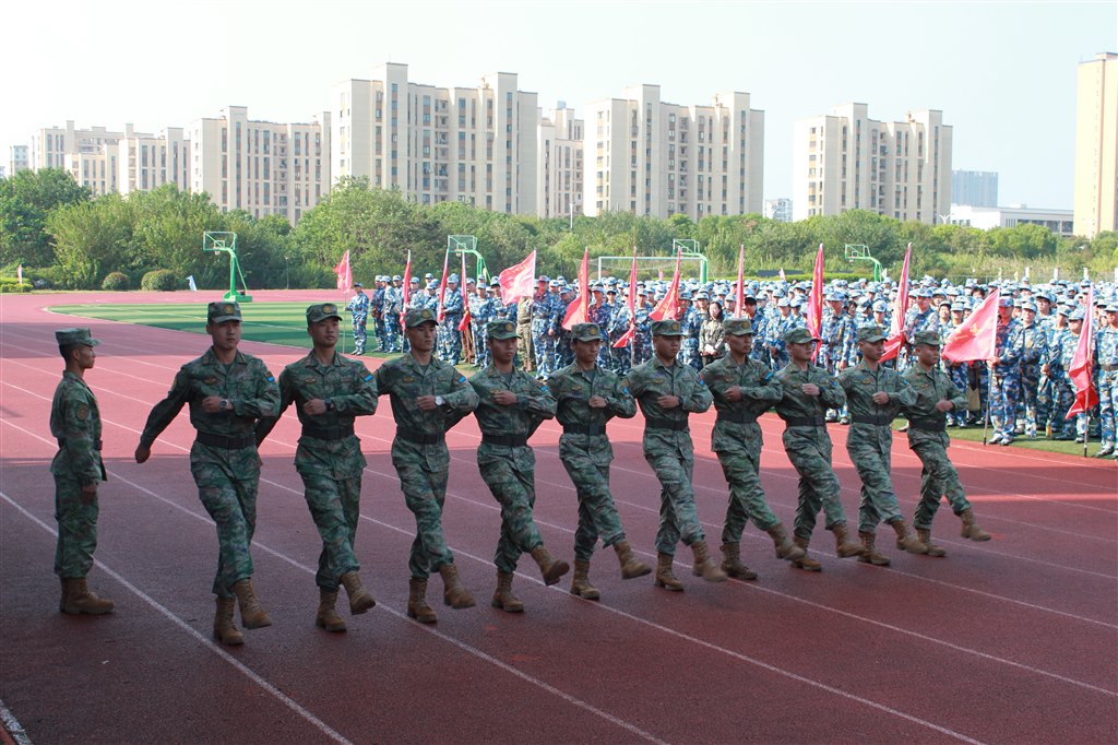 表演3.JPG 表演3.JPG