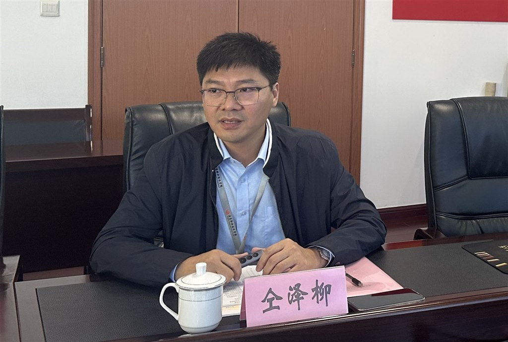 IMG_1235.JPG IMG_1235.JPG