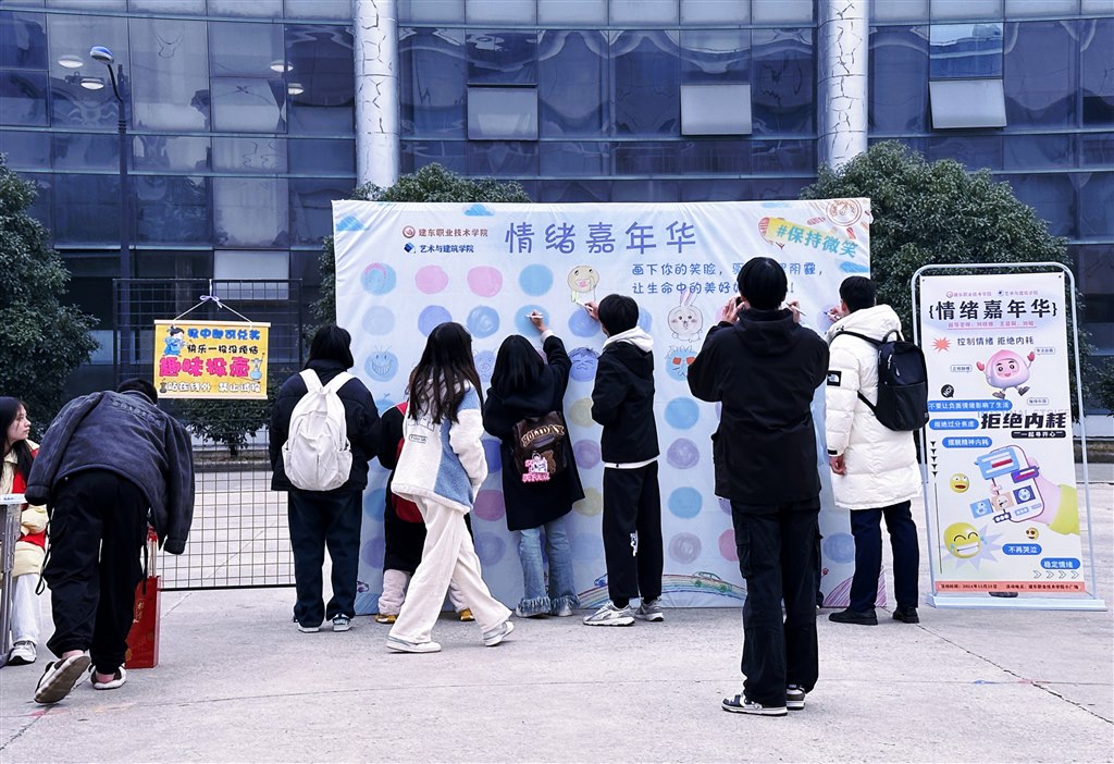 系列六(圖1).JPG 系列六(圖1).JPG