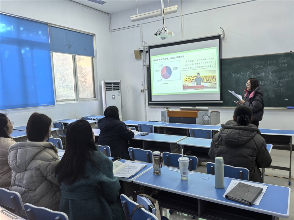 張亞娟.jpg 張亞娟.jpg