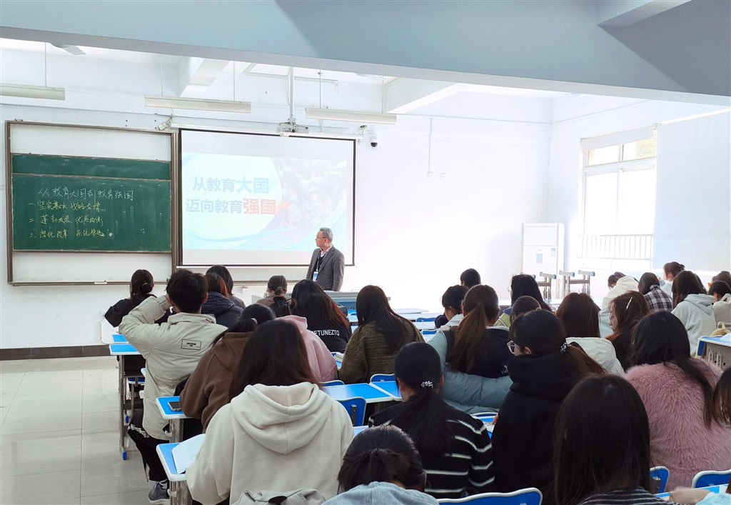 張濤.jpg 張濤.jpg