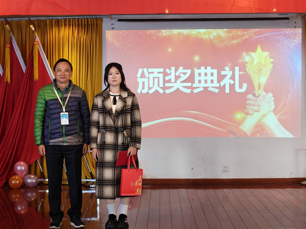 最佳綜合創(chuàng)作.jpg 最佳綜合創(chuàng)作.jpg